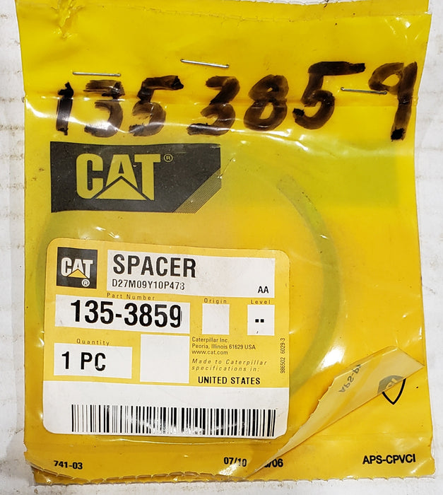 1353859 SPACER NEW SURPLUS GENUINE CAT