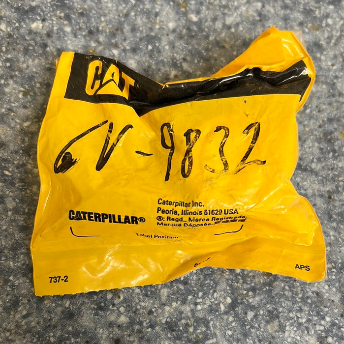 6V9832 CAP CAT NEW SURPLUS