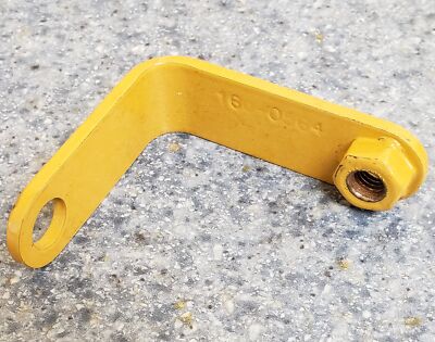 1600564 BRACKET NEW SURPLUS GENUINE CAT
