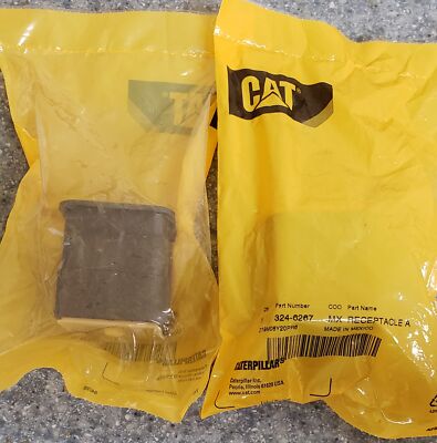 3246267 RECEPTACLE A NEW SURPLUS GENUINE CAT