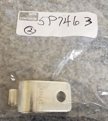 5P7463 CLIP NEW SURPLUS GENUINE CAT